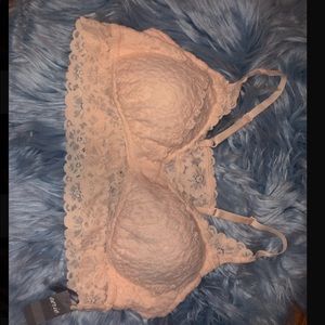 Lace bralette with adjustable straps